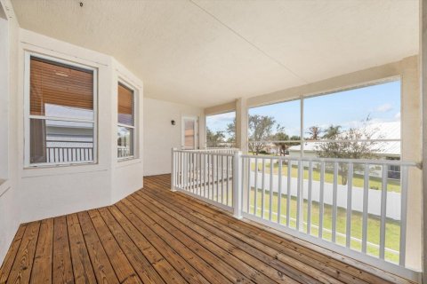 Casa en venta en Port St. Lucie, Florida, 5 dormitorios, 332.13 m2 № 2087379 - foto 18