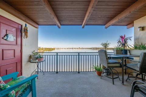 Condo in Daytona Beach, Florida, 2 bedrooms  № 1576366 - photo 21