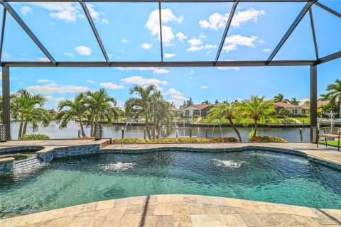 Villa ou maison à Punta Gorda, Floride 3 chambres, 230.21 m2 № 2310335