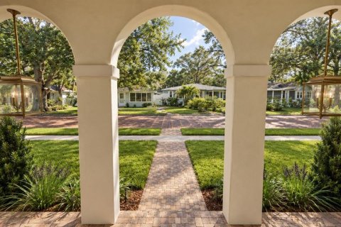 Villa ou maison à vendre à Saint Petersburg, Floride: 4 chambres, 204.57 m2 № 2437164 - photo 2