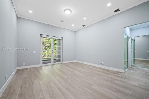 Villa ou maison à louer à Weston, Floride: 4 chambres, 248.42 m2 № 1989834 - photo 14