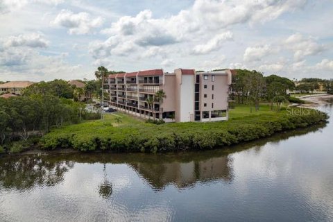 Condominio en venta en Dunedin, Florida, 2 dormitorios, 110.09 m2 № 1544678 - foto 1