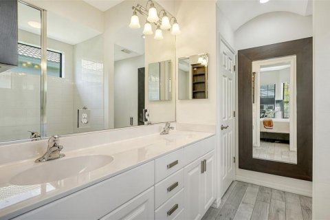 Casa en alquiler en Lakewood Ranch, Florida, 2 dormitorios, 146.04 m2 № 1782403 - foto 23