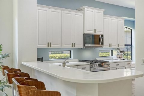 Casa en alquiler en Lakewood Ranch, Florida, 2 dormitorios, 146.04 m2 № 1782403 - foto 13