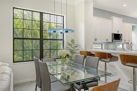 Casa en alquiler en Lakewood Ranch, Florida, 2 dormitorios, 146.04 m2 № 1782403 - foto 11