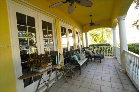 Купить виллу или дом в Порт-Сент-Луси, Флорида 4 спальни, 231.05м2, № 2007690 - фото 3