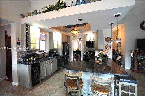 Купить виллу или дом в Порт-Сент-Луси, Флорида 4 спальни, 231.05м2, № 2007690 - фото 11