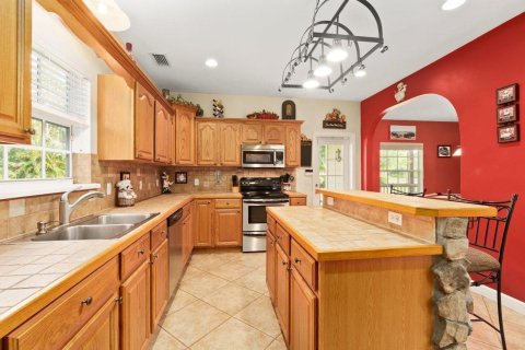 Villa ou maison à vendre à Stuart, Floride: 4 chambres, 248.98 m2 № 2246040 - photo 8