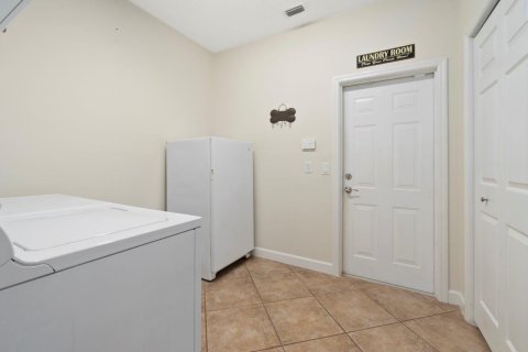 Villa ou maison à vendre à Stuart, Floride: 4 chambres, 248.98 m2 № 2246040 - photo 30