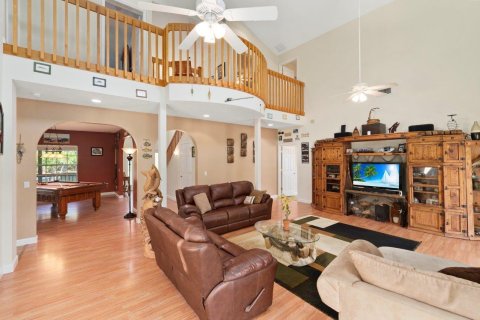 Villa ou maison à vendre à Stuart, Floride: 4 chambres, 248.98 m2 № 2246040 - photo 13