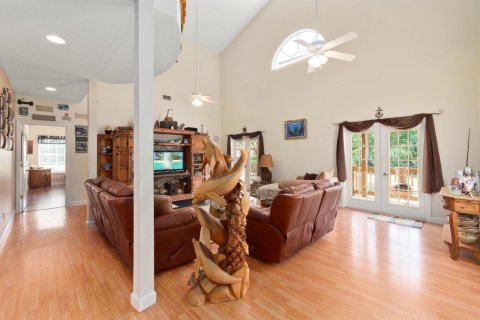 Villa ou maison à vendre à Stuart, Floride: 4 chambres, 248.98 m2 № 2246040 - photo 14