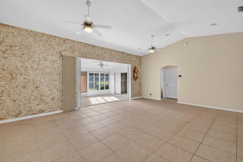 Villa ou maison à vendre à Leesburg, Floride: 3 chambres, 171.68 m2 № 2436790 - photo 11