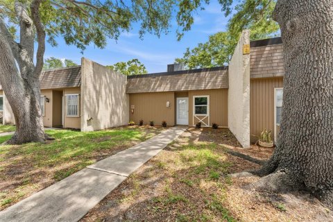 Condominio en venta en Largo, Florida, 1 dormitorio, 51.1 m2 № 2235407 - foto 2