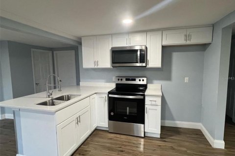 Casa en venta en Cocoa, Florida, 3 dormitorios, 154.4 m2 № 2097400 - foto 9