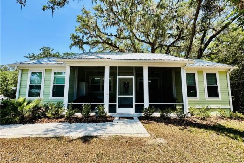Villa ou maison à vendre à Oxford, Floride: 2 chambres, 71.72 m2 № 1785955 - photo 2