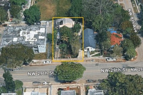 Villa ou maison à vendre à Miami, Floride: 2 chambres, 85.84 m2 № 2084280 - photo 2