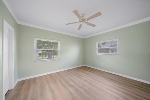 House in Sarasota, Florida 2 bedrooms, 107.3 sq.m. № 2224679 - photo 17