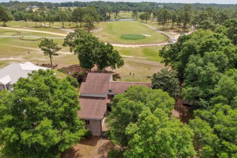 Villa ou maison à vendre à De Funiak Springs, Floride: 3 chambres, 269.32 m2 № 560815 - photo 1