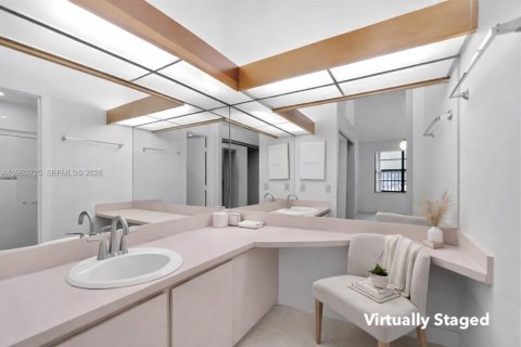 Купить таунхаус в Хайалиа, Флорида 2 спальни, 101.17м2, № 2031971 - фото 7