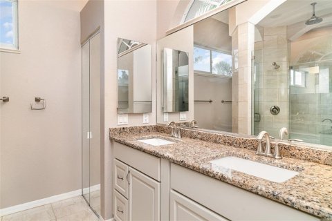House in Englewood, Florida 5 bedrooms, 356.28 sq.m. № 1771651 - photo 20