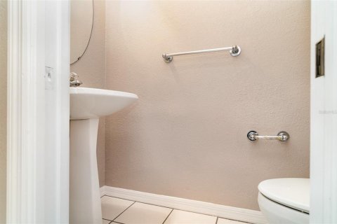 House in Englewood, Florida 5 bedrooms, 356.28 sq.m. № 1771651 - photo 26