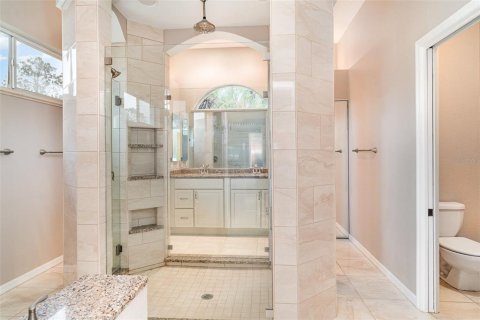 House in Englewood, Florida 5 bedrooms, 356.28 sq.m. № 1771651 - photo 18