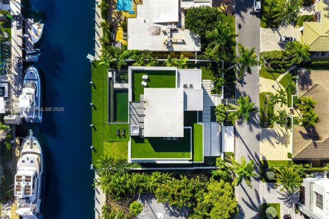 House in Fort Lauderdale, Florida 5 bedrooms, 644.37 sq.m. № 2002078 - photo 6