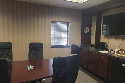 Commercial property in Altamonte Springs, Florida 784.56 sq.m. № 2104023 - photo 7