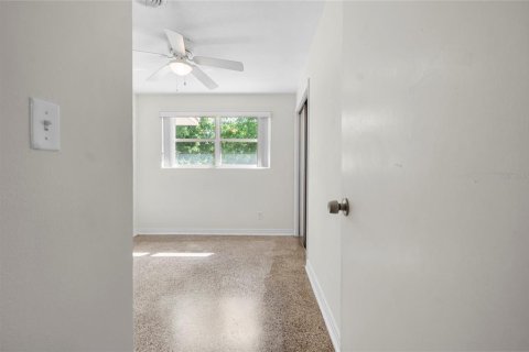 House in Daytona Beach, Florida 3 bedrooms, 117.24 sq.m. № 1725621 - photo 10