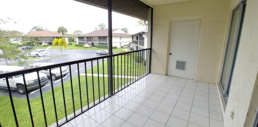 Condominio en Jupiter, Florida, 2 dormitorios № 1060172