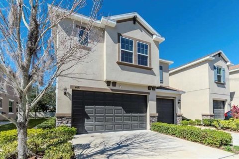 Touwnhouse à louer à Tampa, Floride: 3 chambres, 172.05 m2 № 2430833 - photo 2