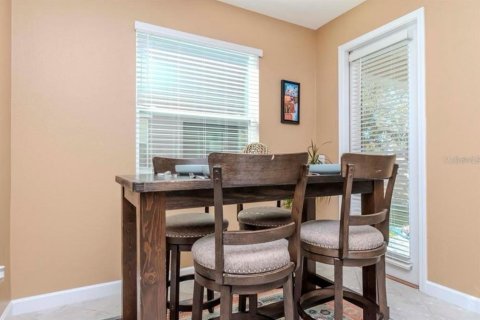 Touwnhouse à louer à Tampa, Floride: 3 chambres, 172.05 m2 № 2430833 - photo 11