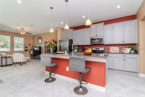 Touwnhouse à louer à Tampa, Floride: 3 chambres, 172.05 m2 № 2430833 - photo 7