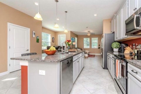 Touwnhouse à louer à Tampa, Floride: 3 chambres, 172.05 m2 № 2430833 - photo 3