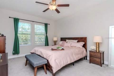 Touwnhouse à louer à Tampa, Floride: 3 chambres, 172.05 m2 № 2430833 - photo 17