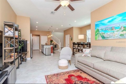 Touwnhouse à louer à Tampa, Floride: 3 chambres, 172.05 m2 № 2430833 - photo 8