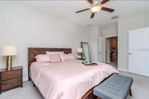 Touwnhouse à louer à Tampa, Floride: 3 chambres, 172.05 m2 № 2430833 - photo 18