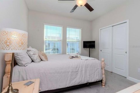 Touwnhouse à louer à Tampa, Floride: 3 chambres, 172.05 m2 № 2430833 - photo 13