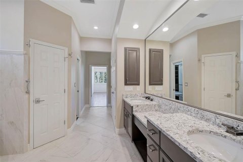 House in Osprey, Florida 2 bedrooms, 214.6 sq.m. № 1614286 - photo 28