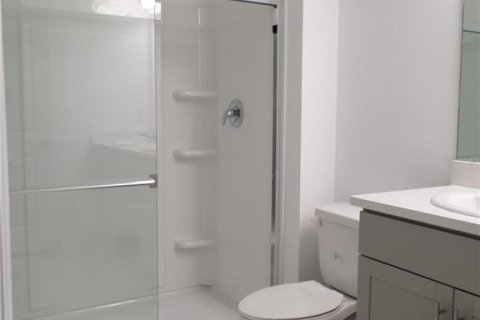 Townhouse in Wesley Chapel, Florida 3 bedrooms, 127.55 sq.m. № 1836872 - photo 10