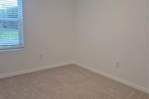 Townhouse in Wesley Chapel, Florida 3 bedrooms, 127.55 sq.m. № 1836872 - photo 11