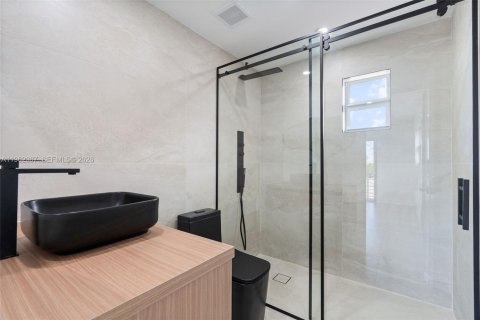 Villa ou maison à vendre à Big Pine Key, Floride: 3 chambres, 111.48 m2 № 2024812 - photo 30