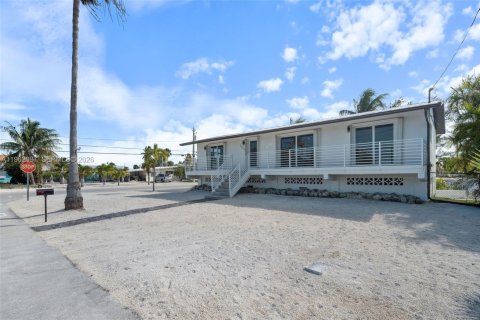 Villa ou maison à vendre à Big Pine Key, Floride: 3 chambres, 111.48 m2 № 2024812 - photo 12
