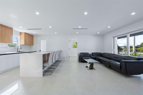 Villa ou maison à vendre à Big Pine Key, Floride: 3 chambres, 111.48 m2 № 2024812 - photo 14