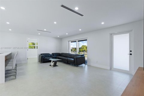 Villa ou maison à vendre à Big Pine Key, Floride: 3 chambres, 111.48 m2 № 2024812 - photo 17