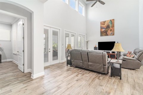 Villa ou maison à vendre à Orlando, Floride: 4 chambres, 302.68 m2 № 1840148 - photo 8