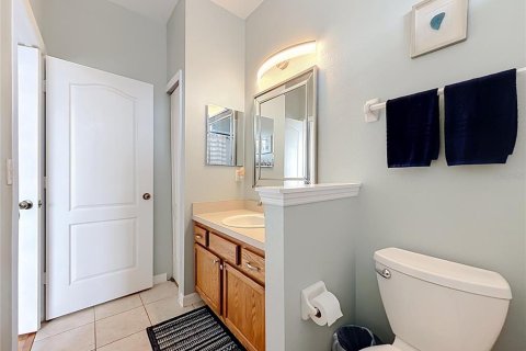 Condo in Orlando, Florida, 2 bedrooms № 2236219 - photo 21