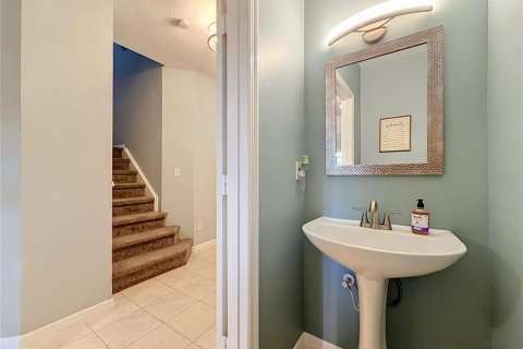 Condo in Orlando, Florida, 2 bedrooms № 2236219 - photo 15