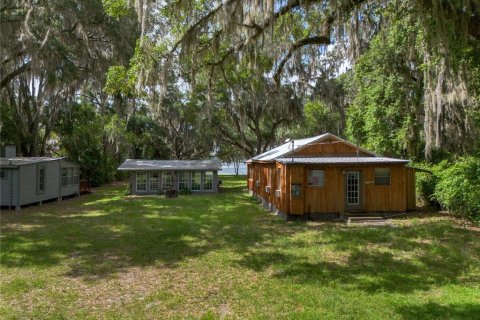 House in Hawthorne, Florida 4 bedrooms, 123.1 sq.m. № 2101763 - photo 2
