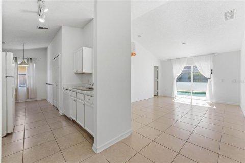 Villa ou maison à vendre à Kissimmee, Floride: 3 chambres, 99.22 m2 № 2095398 - photo 16